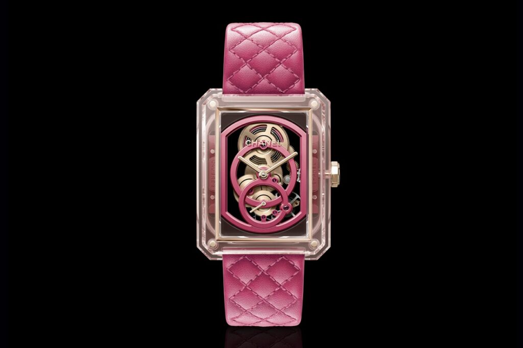ساعة Pink Edition من شانيل 