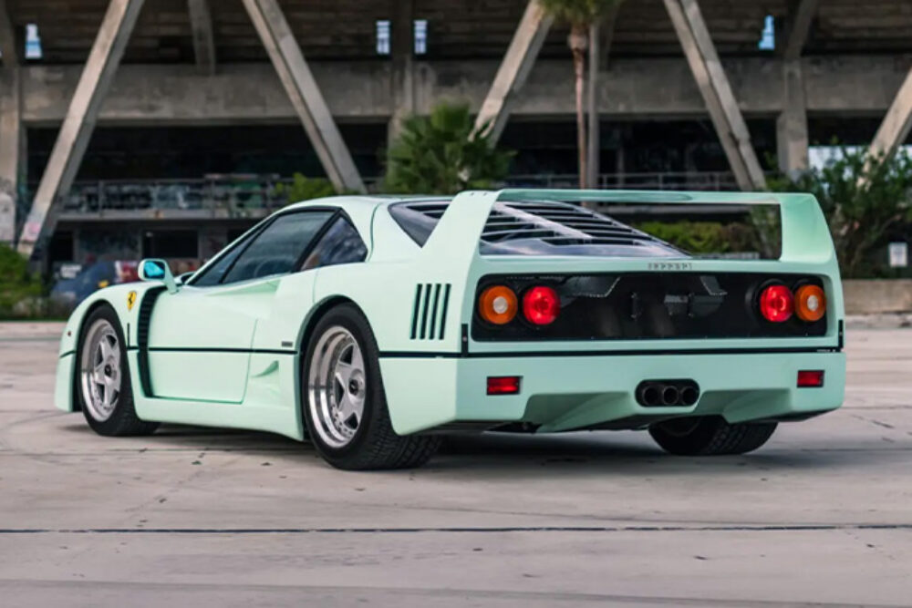 سيارة فيراري F40 Minty Forty