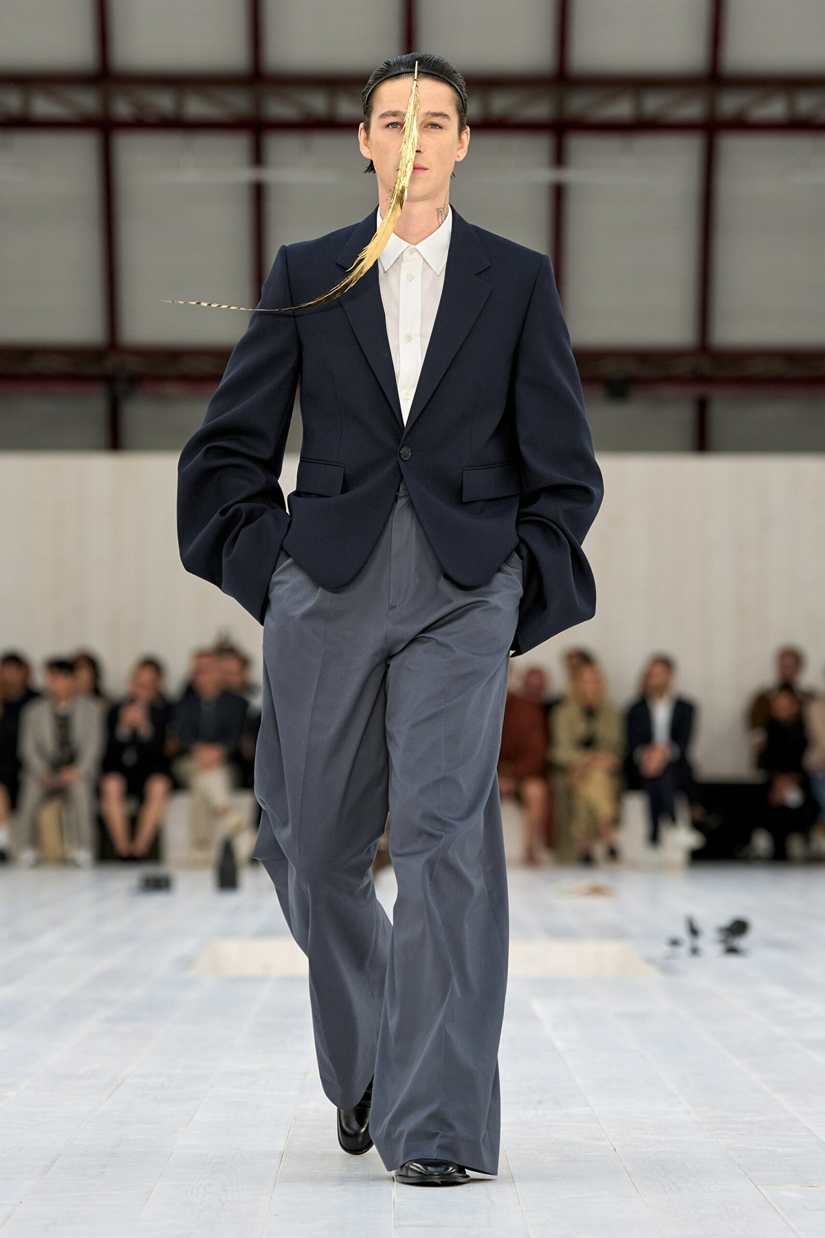 من عرض LOEWE