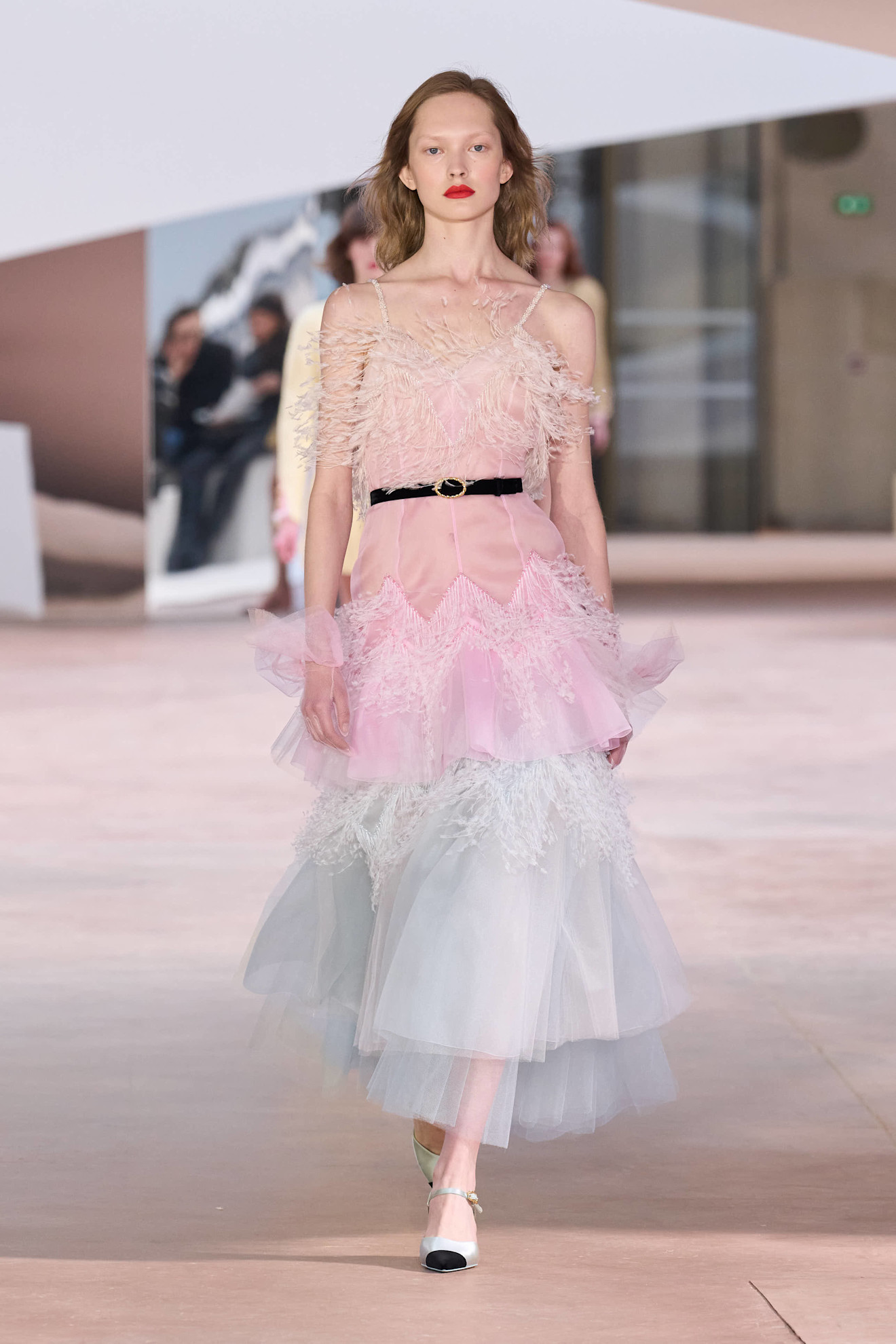من عرض Chanel
