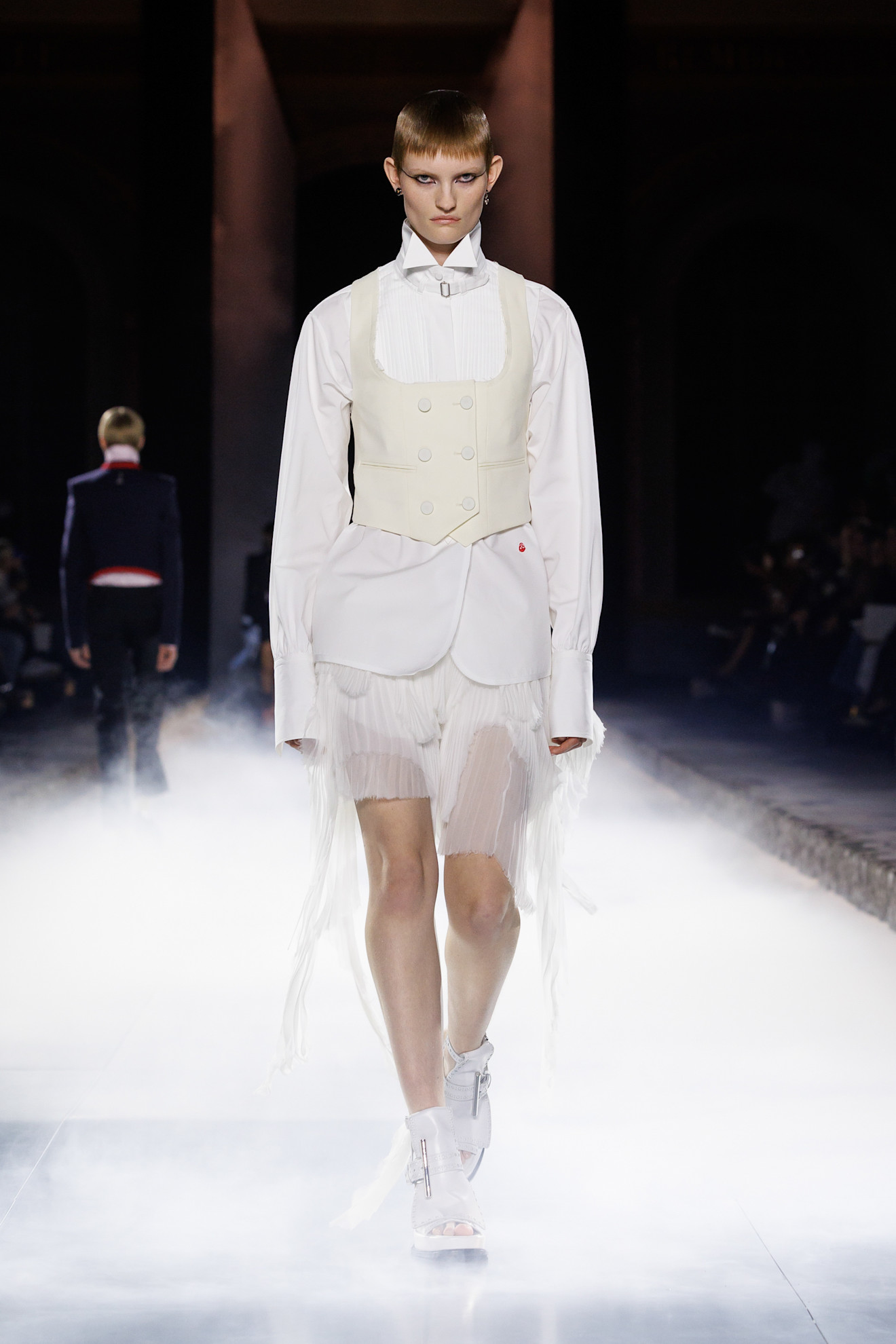 من عرض McQueen