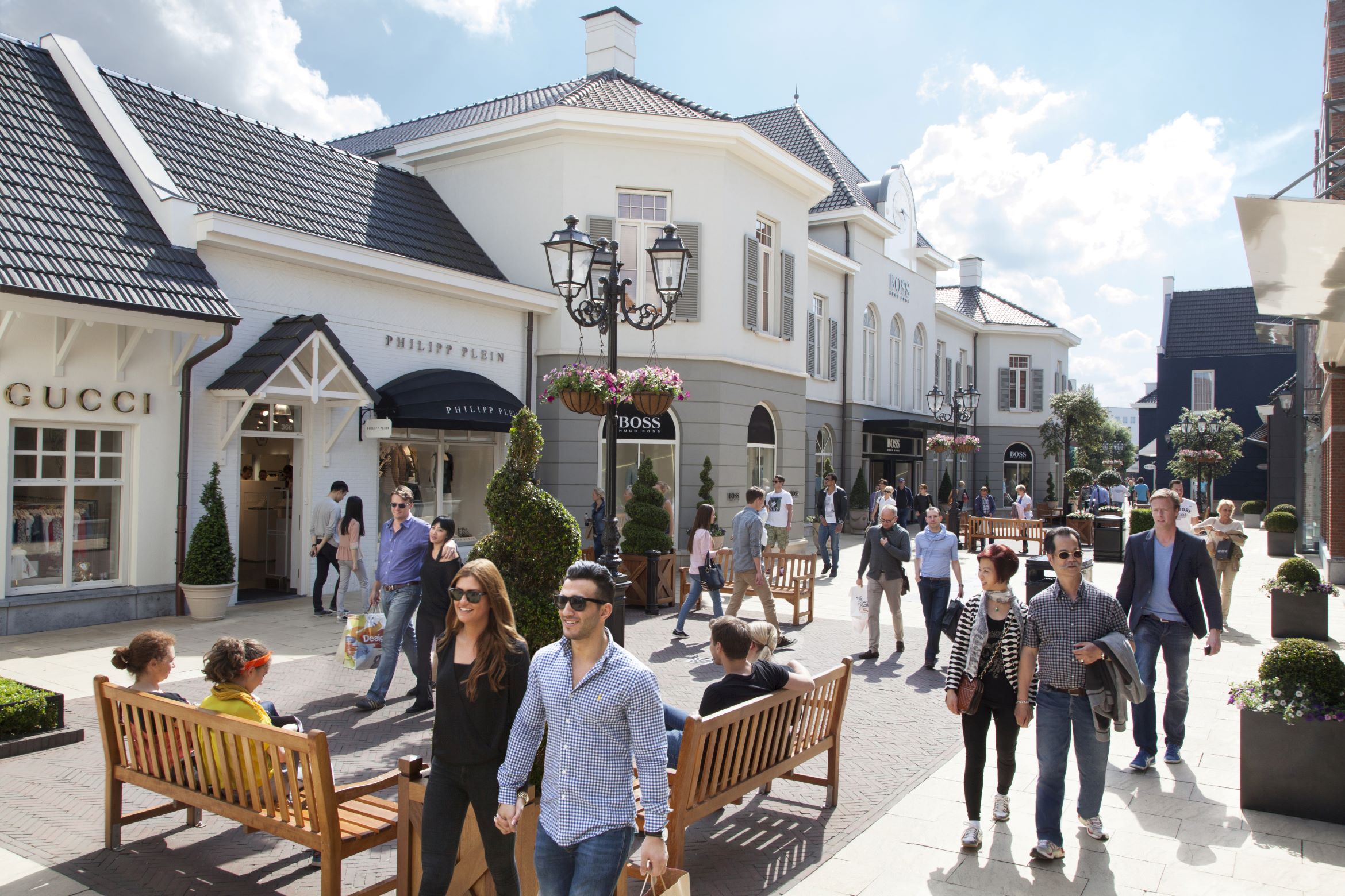 GCC travellers Europe shopping