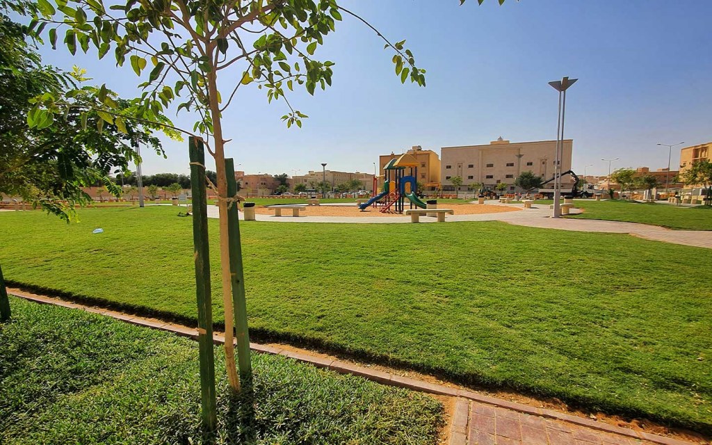 حدائق حي الملقا 
