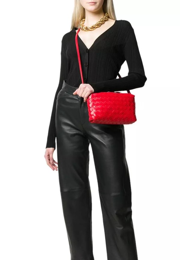 حقيبة برج الحمل من Bottega Veneta