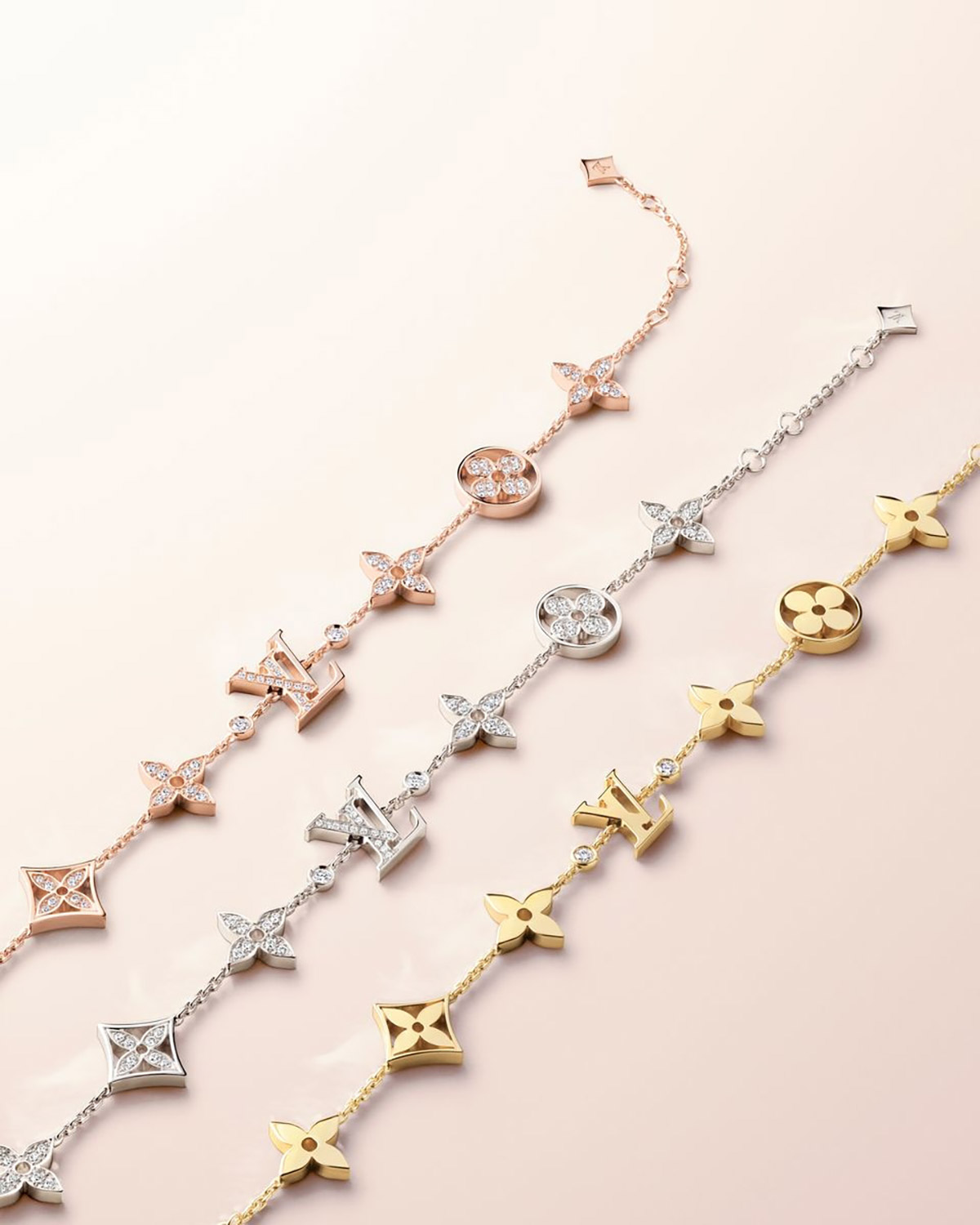 سوار من Louis Vuitton