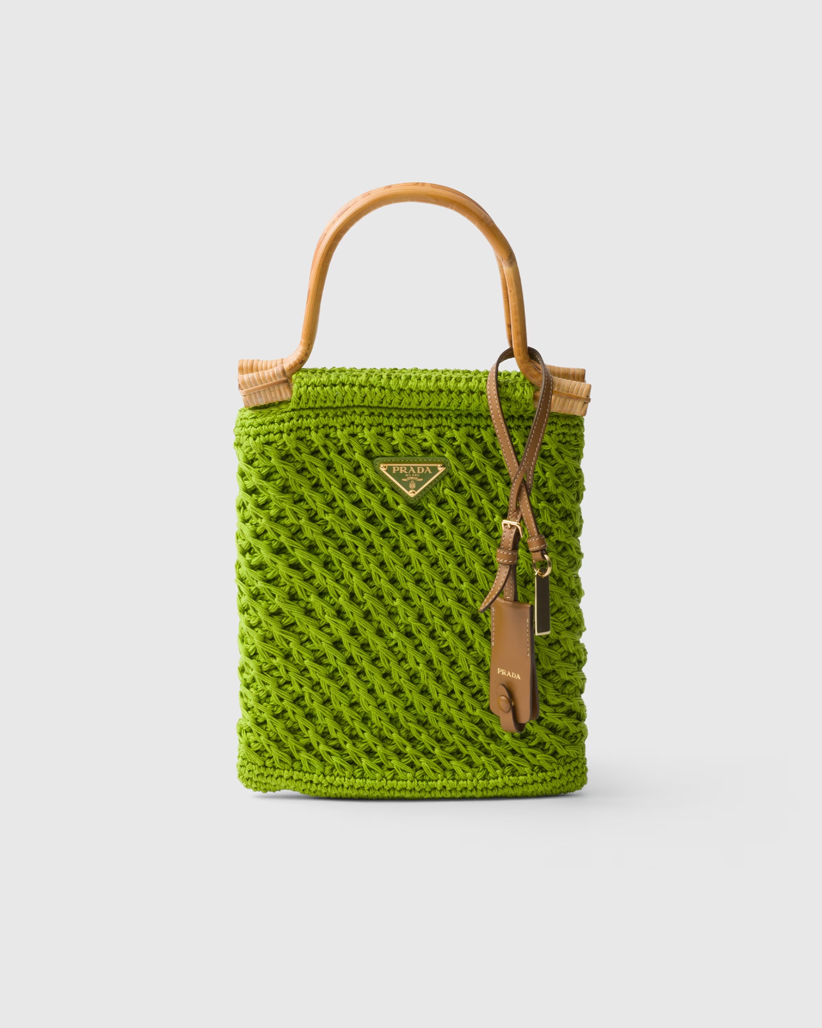 حقيبة من Prada