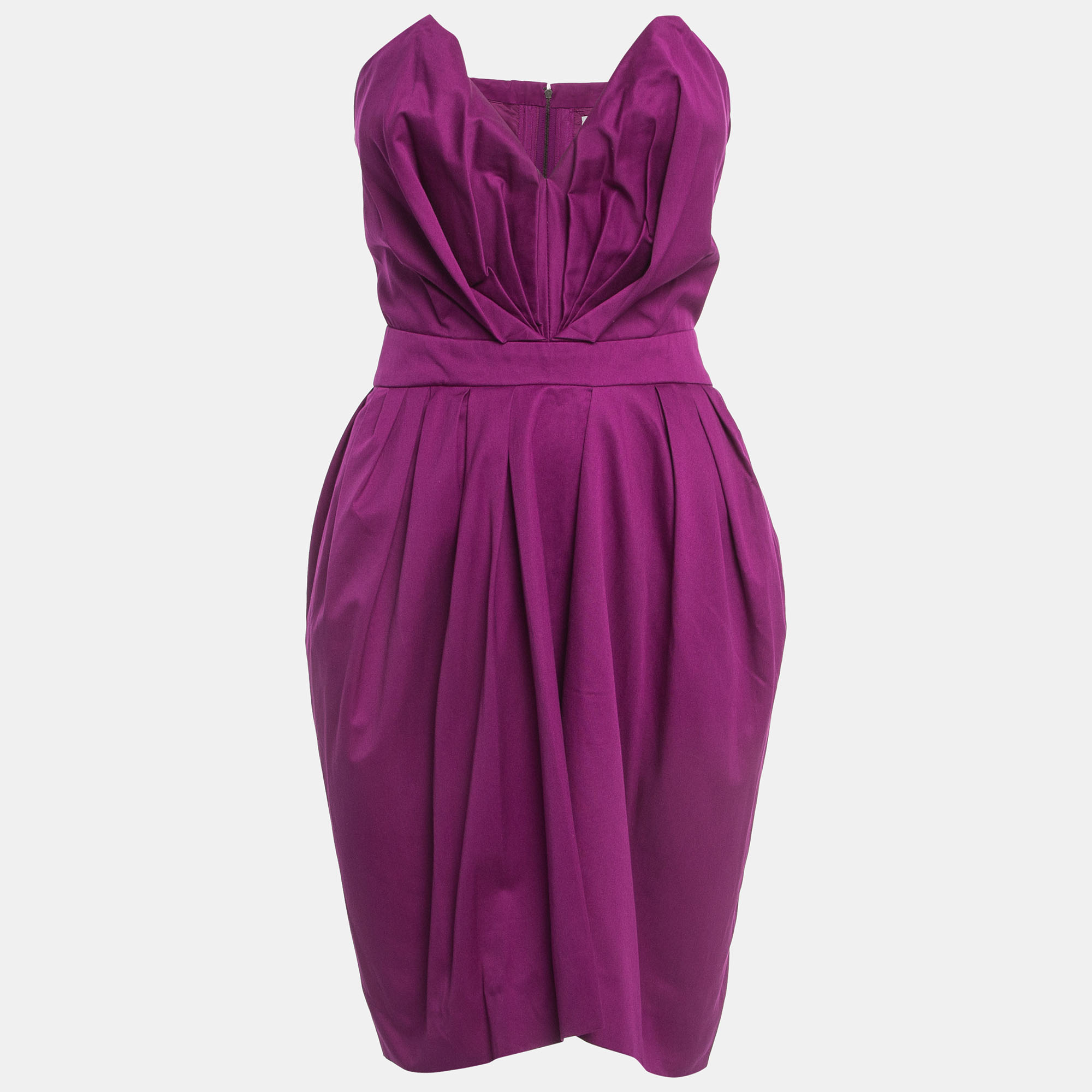 فستان منYves Saint Laurent