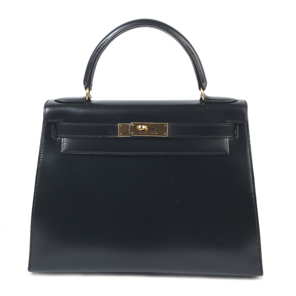 حقيبة Kelly 28 Sellier in Black Box Calf with Gold hardware