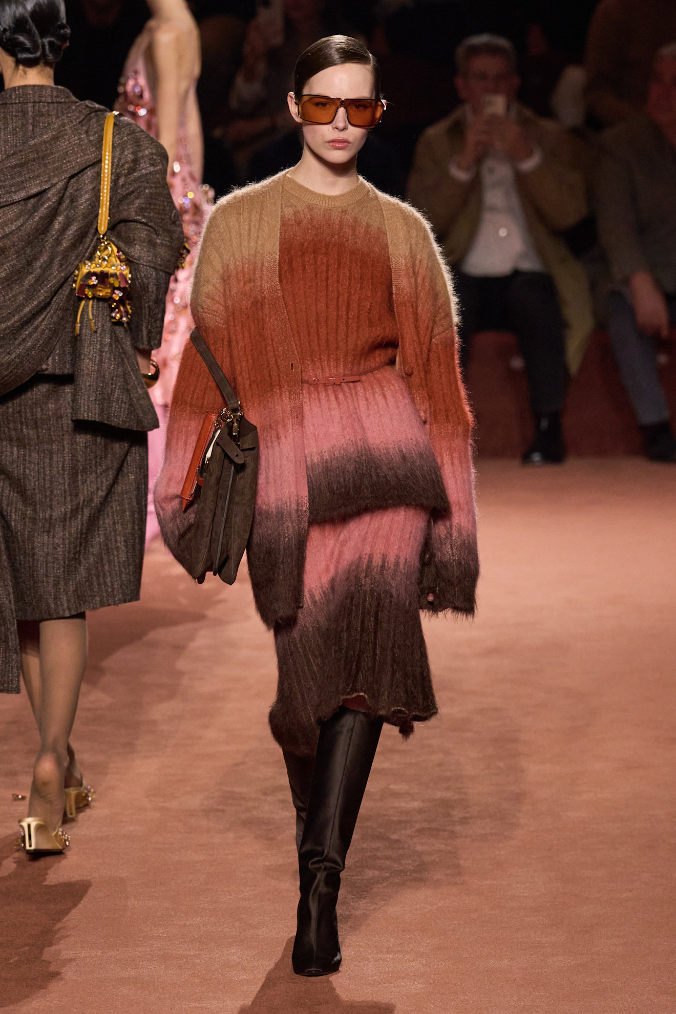 من عرض Fendi