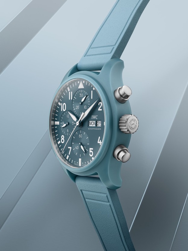 ساعة من IWC PILOT’S WATCH CHRONOGRAPH 41 TOP GUN MIRAMAR