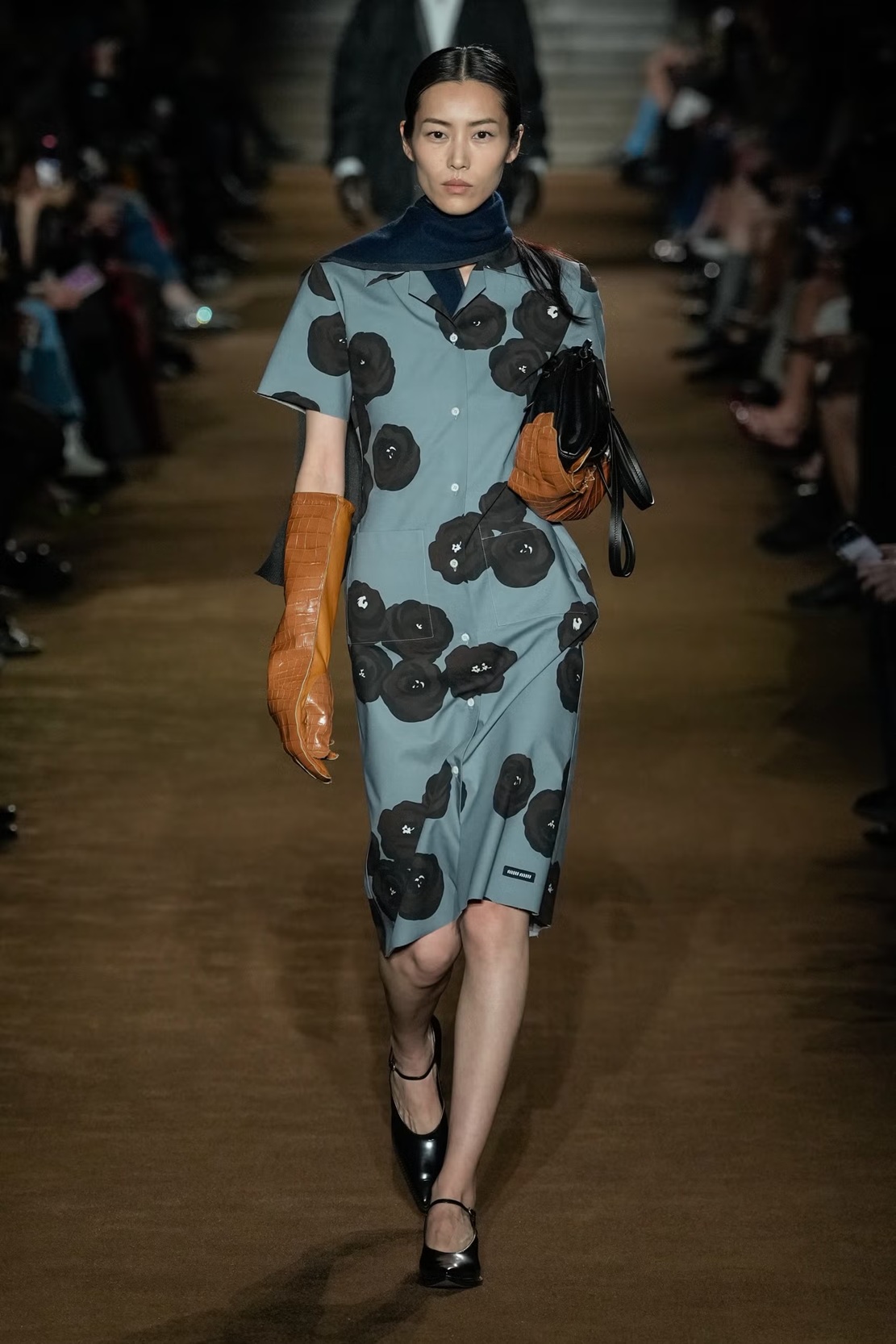 من عرض Miu Miu