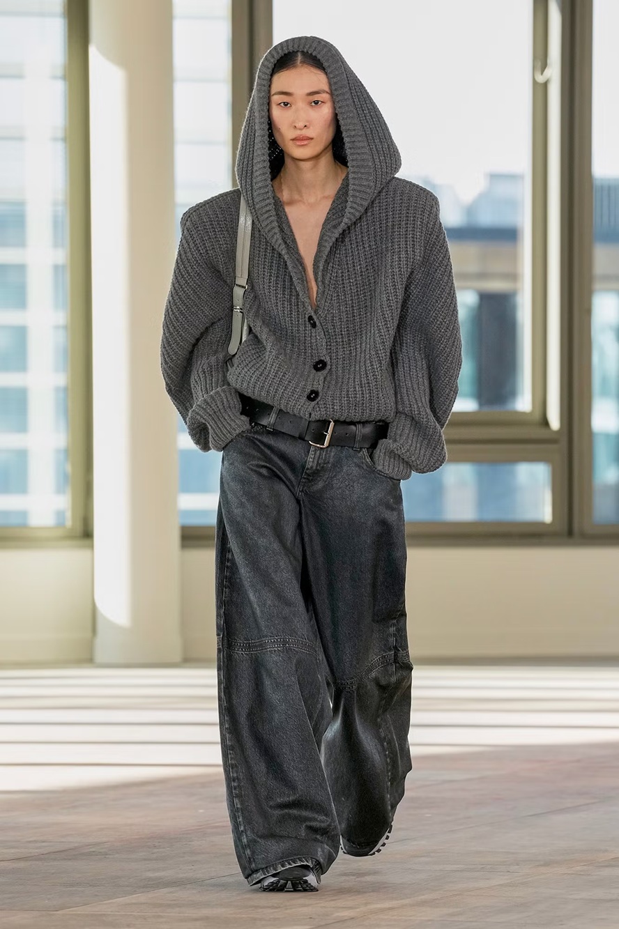 من عرض Stella McCartney