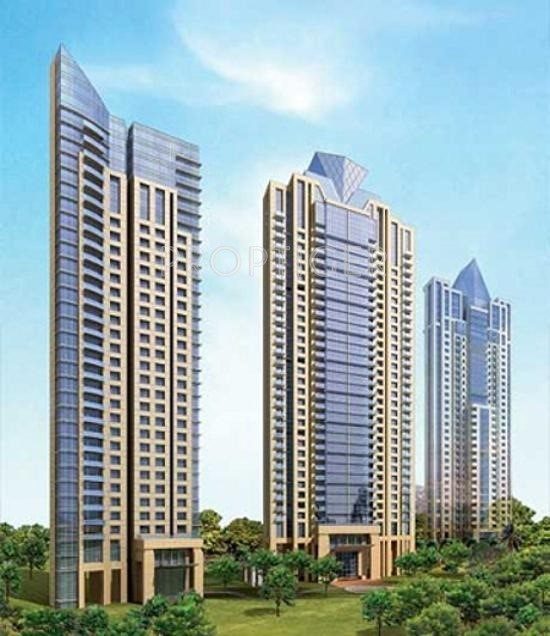 يقع منزل ديبيكا في BeauMonde Towers، في حي Prabhadevi 
