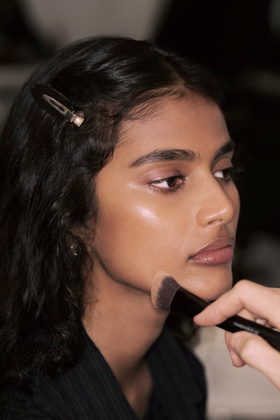 من عرض Chanel