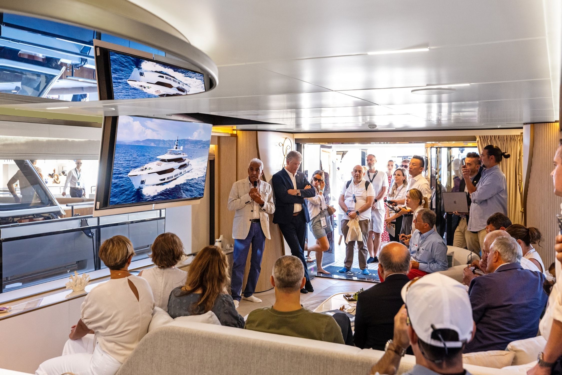 Gulf Craft Presentation
