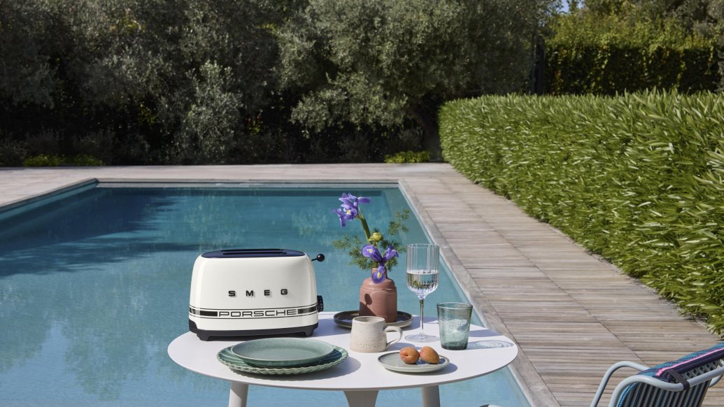 المحمصة Porsche x Smeg