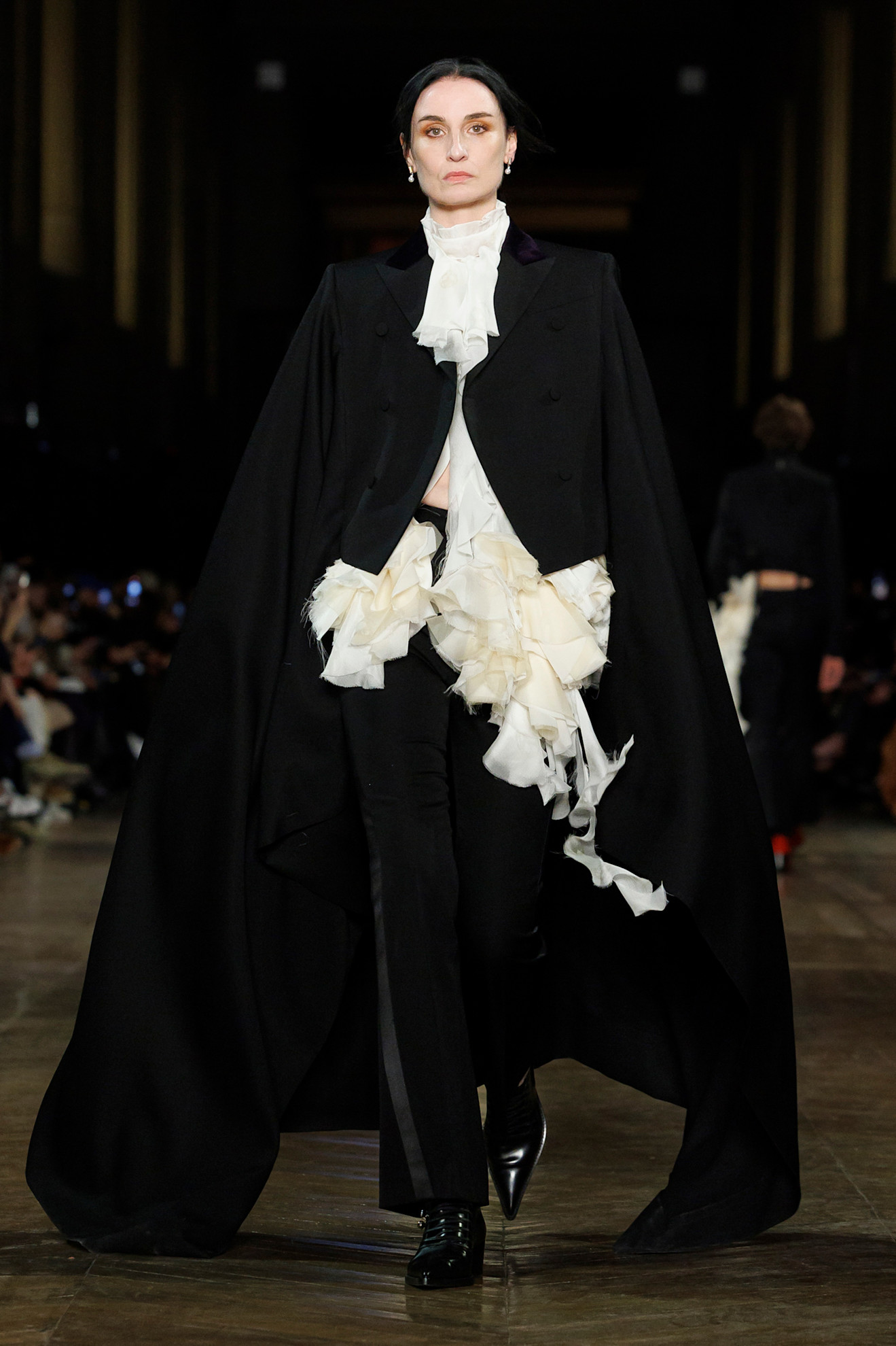 من عرض McQueen