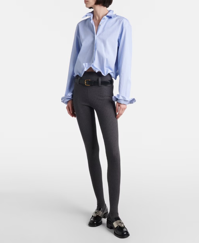 من Prada