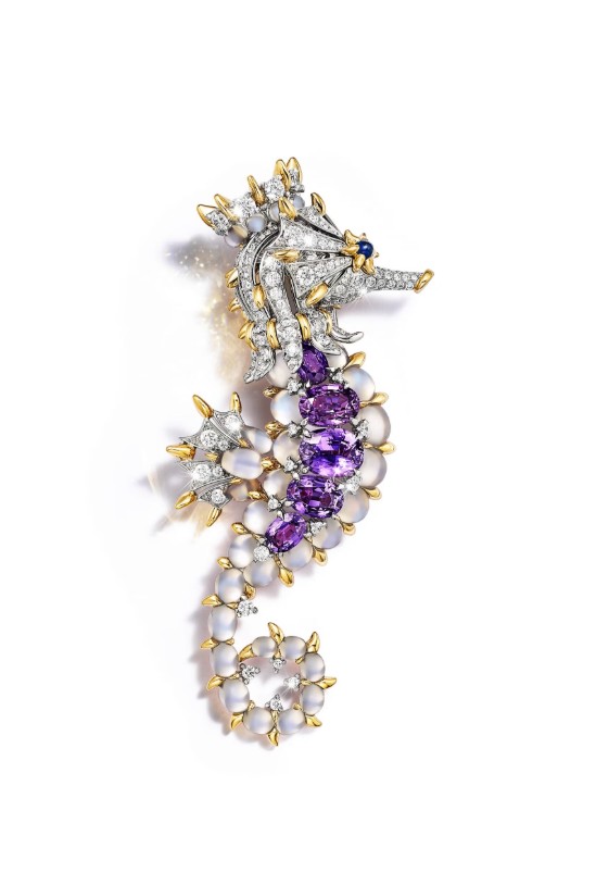 دبوس Sea of Wonder من Tiffany