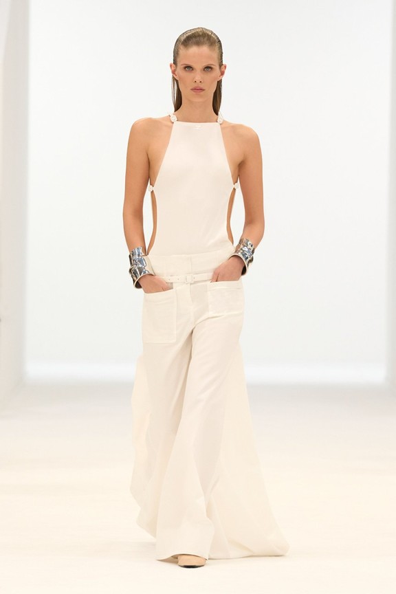أساور من Courrèges