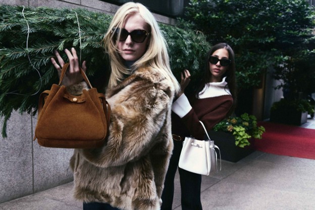 مجموعة Tory Burch