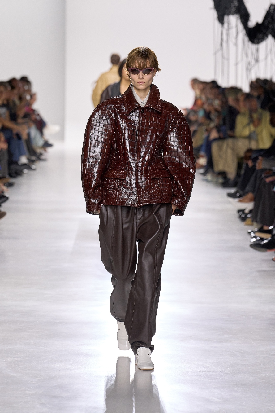 من عرض Bottega Veneta