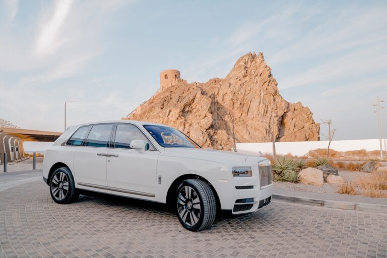 Rolls-Royce Cullinan Muscat