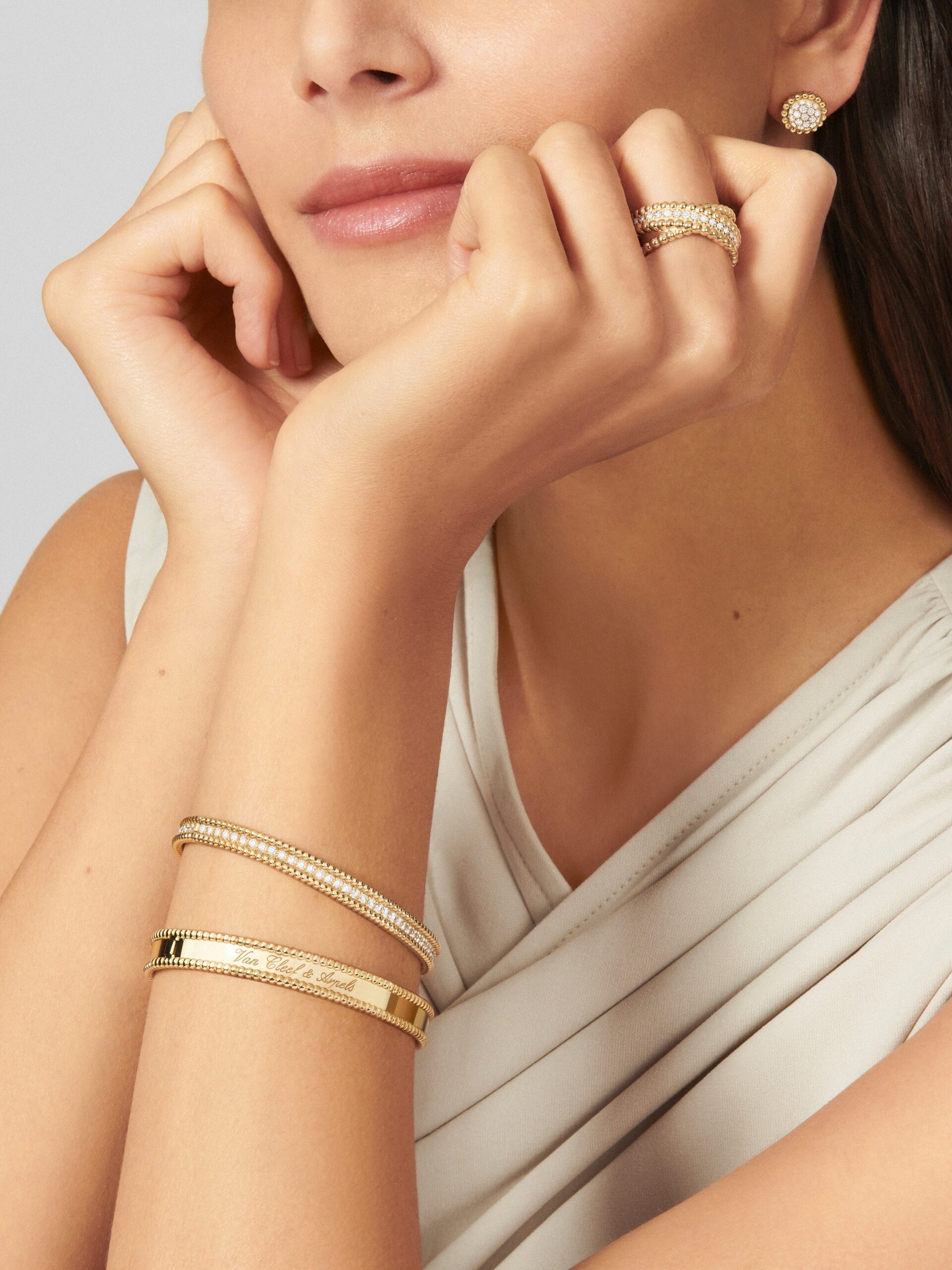 مجموعة بيرلي من Van Cleef & Arpels